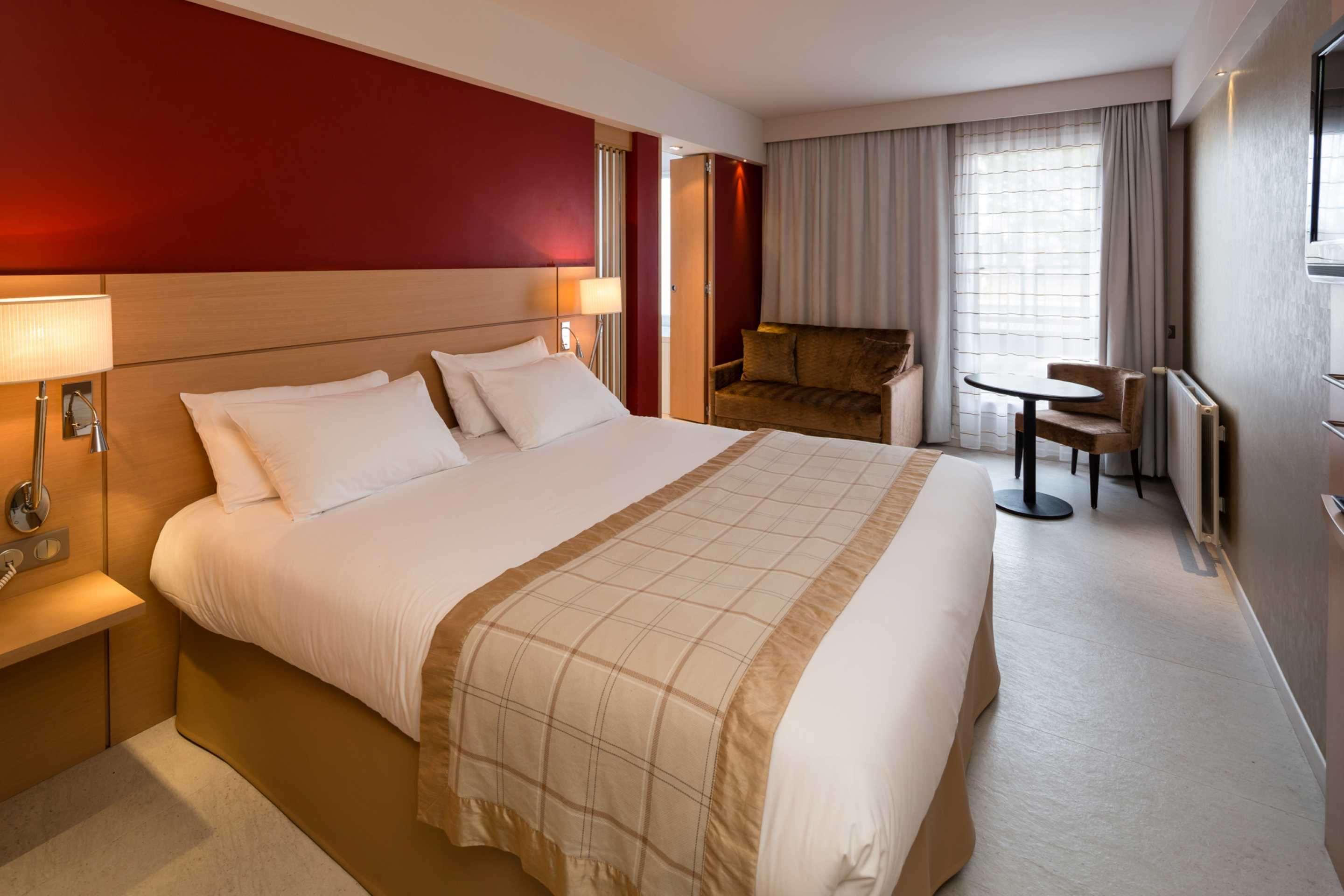 Best Western Plus Le Lavarin Avignon Exterior photo